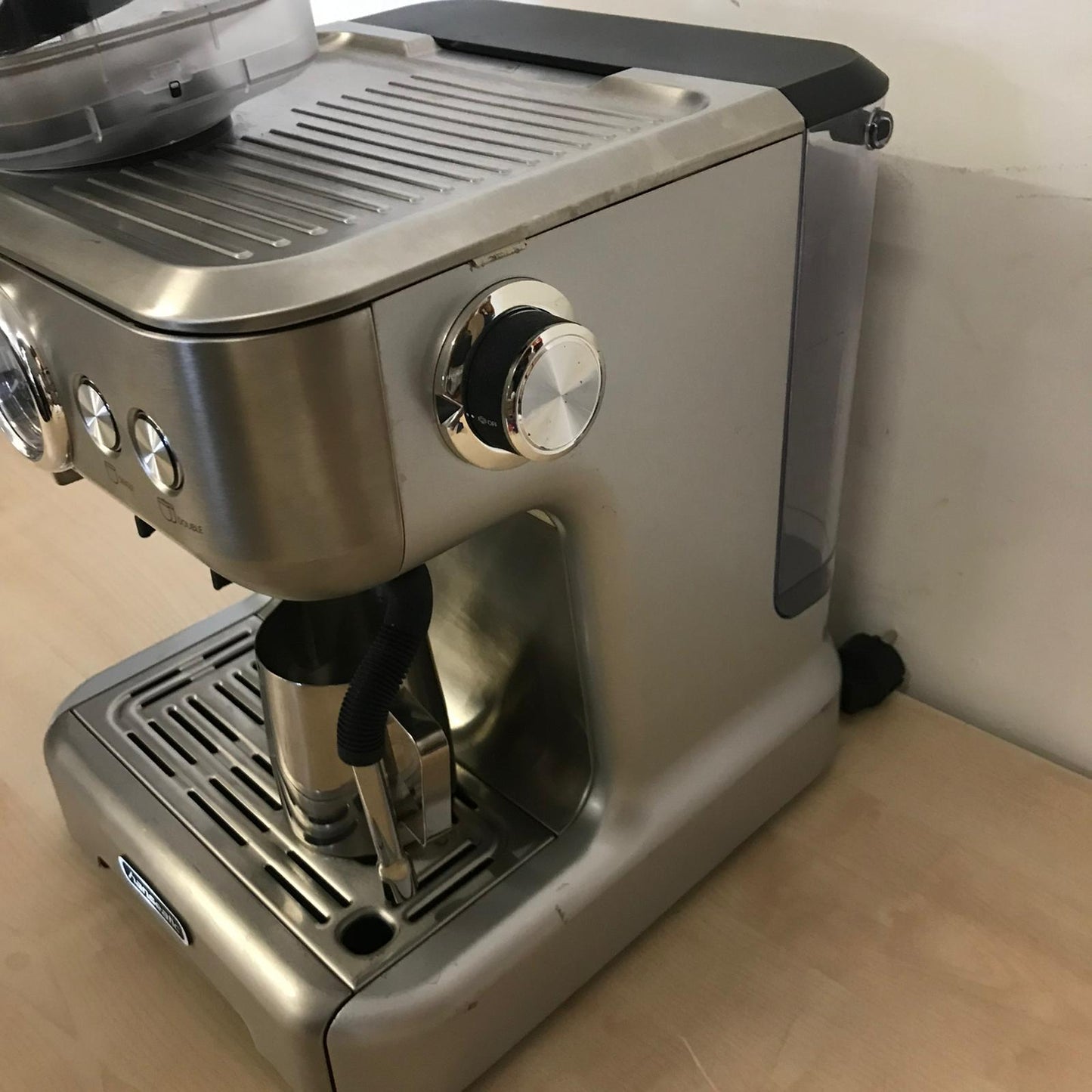 Hanseatic Siebträgermaschine Espressomaschine 71578759, inkl. Edelstahl-Milchkännchen (B-Ware) - GEBRAUCHT